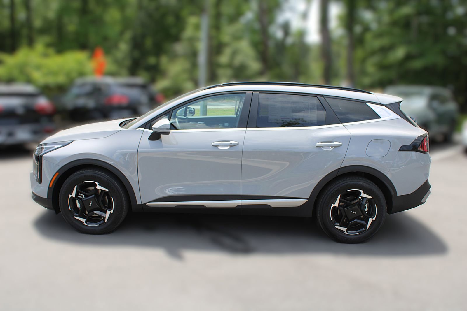 New 2026 Kia Sportage EX image 5