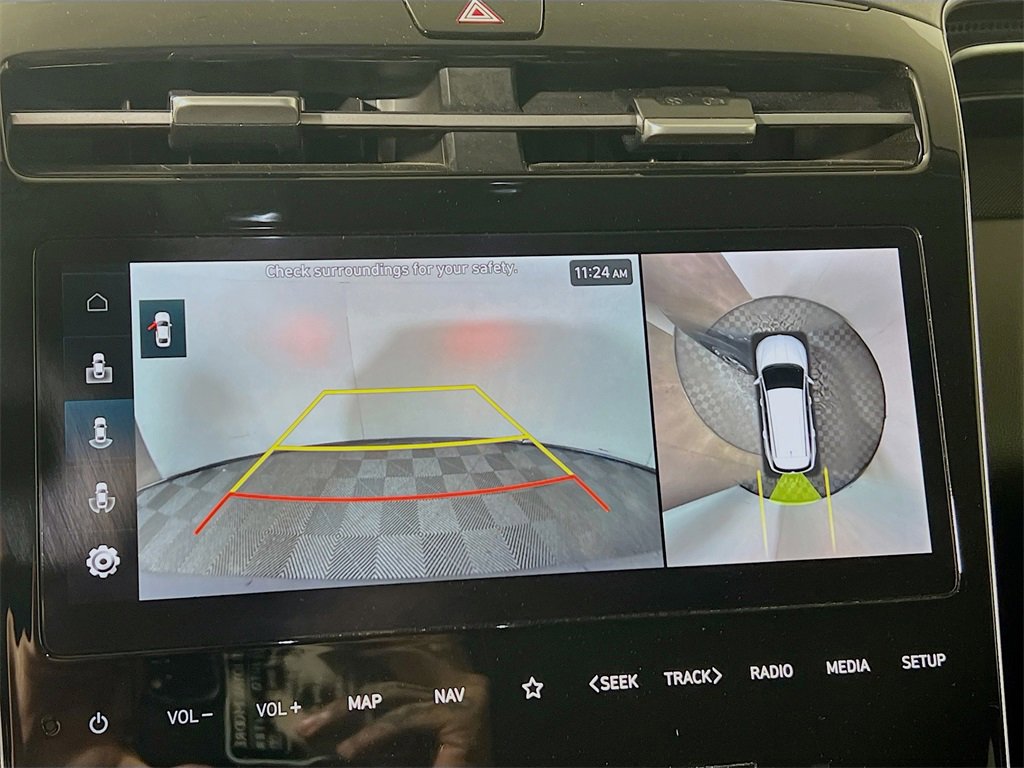 Used 2024 Hyundai Tucson Limited image 13