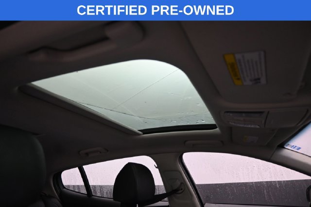 Used 2018 Kia Stinger Premium AWD/4WD image 10