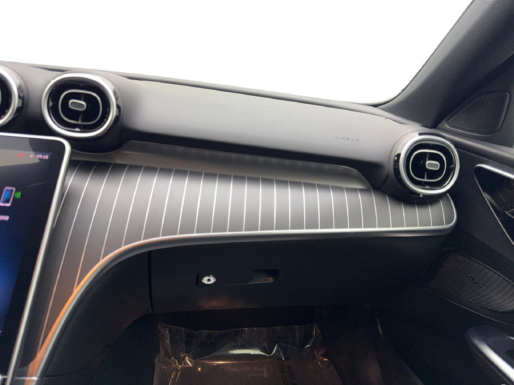 Used 2023 Mercedes-Benz C 300 Sedan image 57