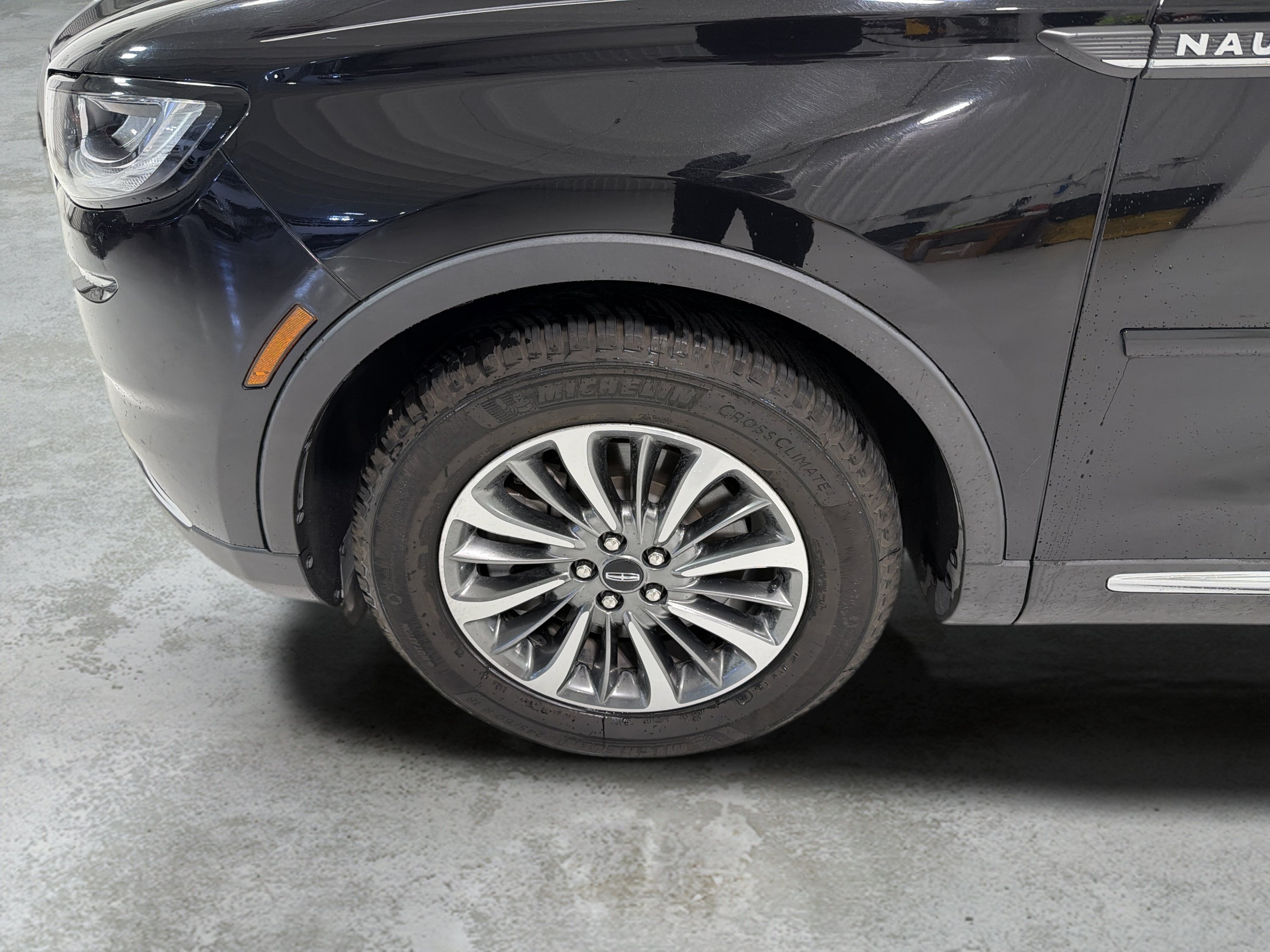 Used 2021 Lincoln Nautilus FWD w/ Equipment Group 101A image 20