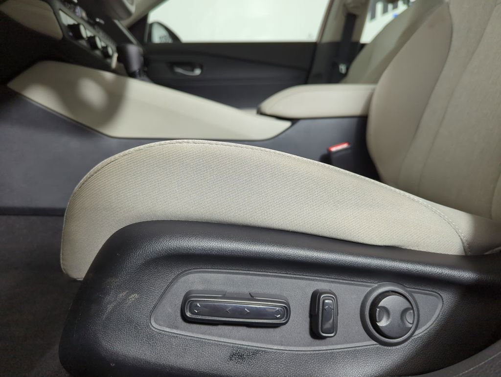 Certified 2025 Honda Accord SE image 26