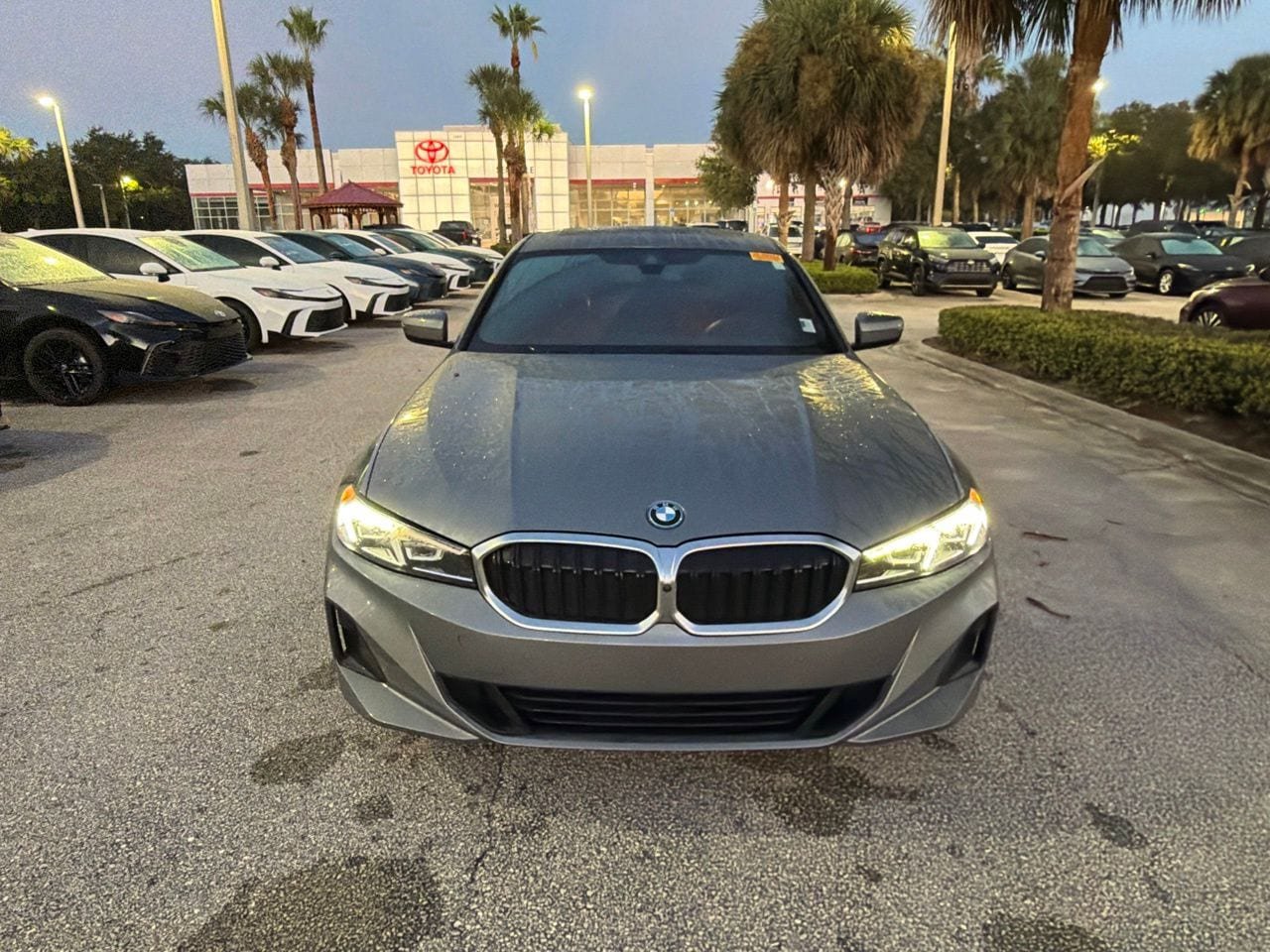 Used 2023 BMW 330e w/ Parking Assistance Package RWD image 5