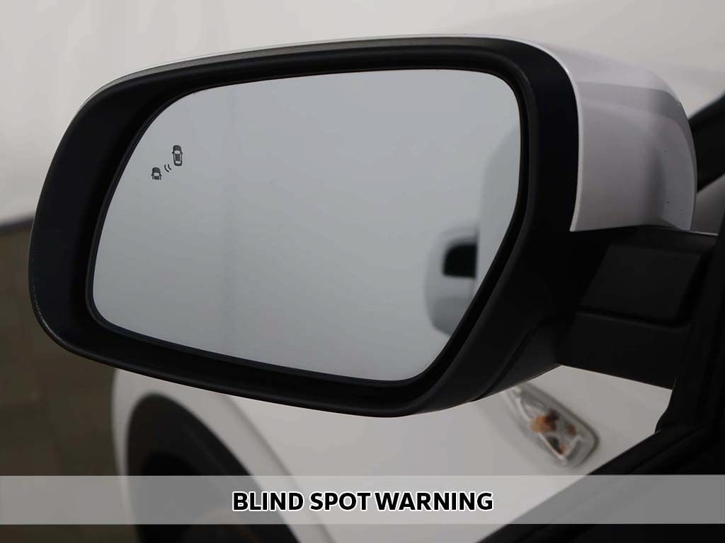Certified 2024 Hyundai Venue SEL FWD image 4