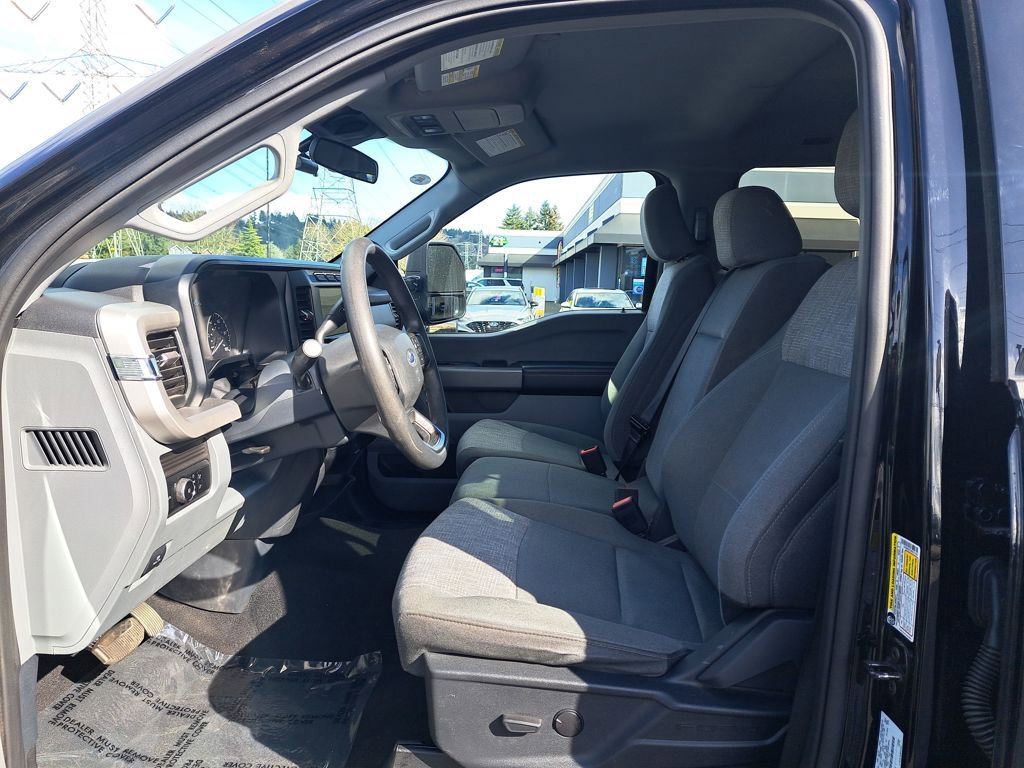Used 2024 Ford F350 XLT AWD/4WD image 13