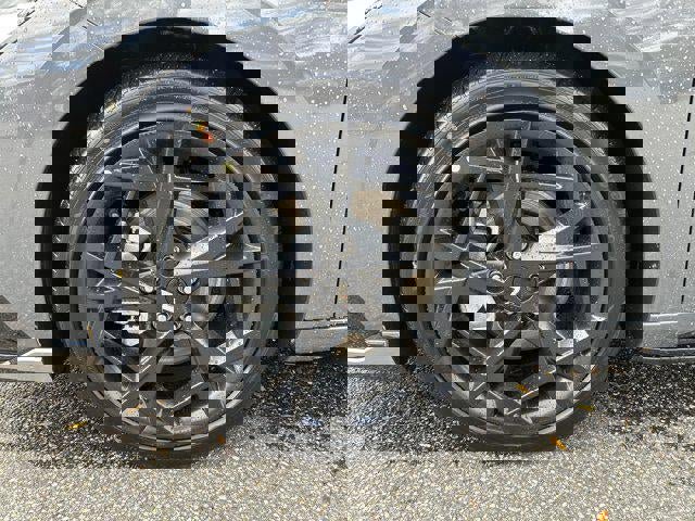 New 2025 Hyundai Elantra N Line image 40