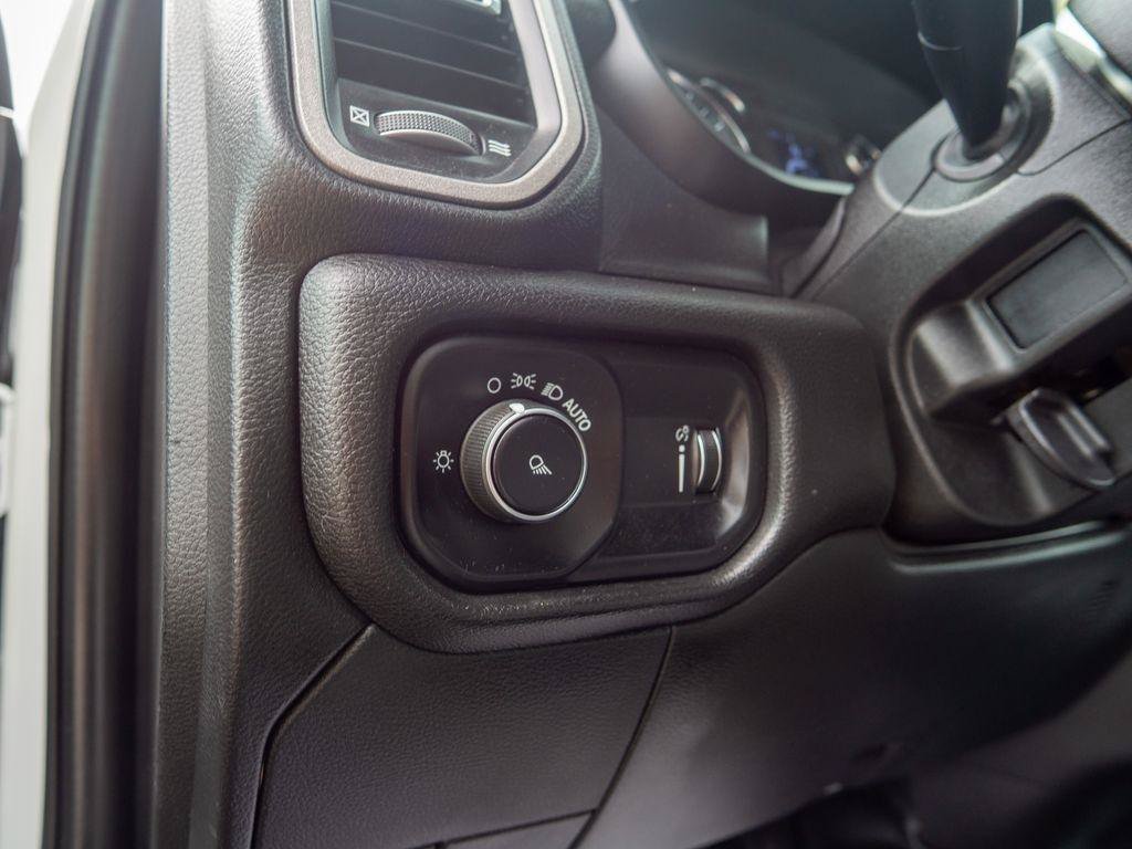 Used 2022 RAM 2500 Tradesman RWD image 16