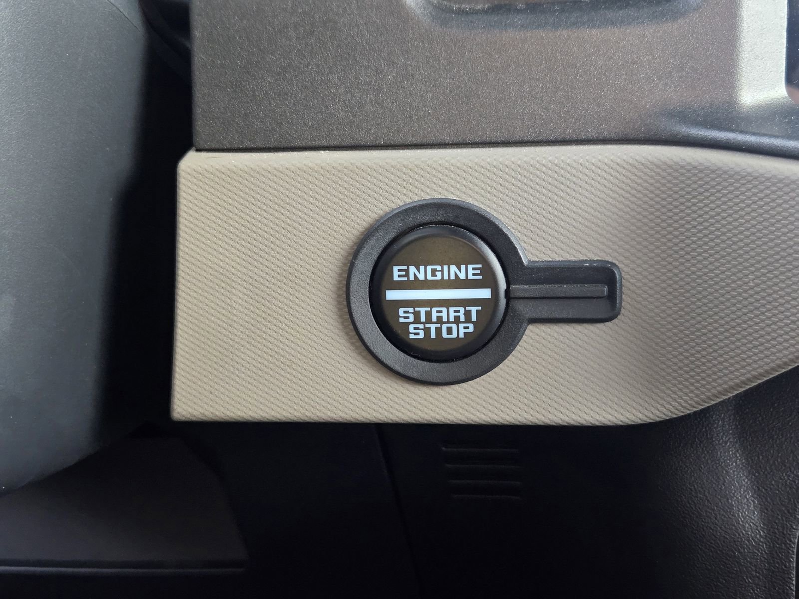 Used 2024 Ford Bronco Wildtrak image 22