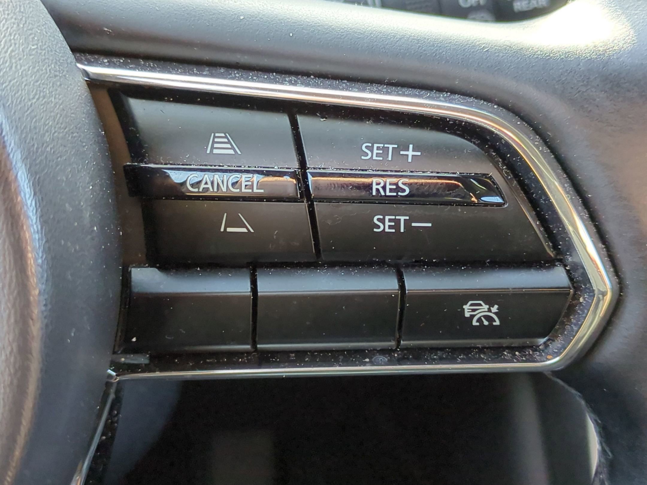 Certified 2024 MAZDA CX-90 Plug-In Hybrid w/ Preferred image 18