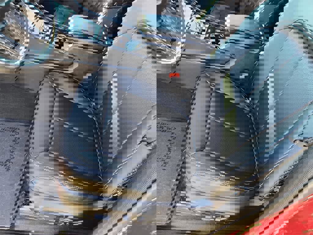 New 2025 Jeep Grand Cherokee Limited image 12