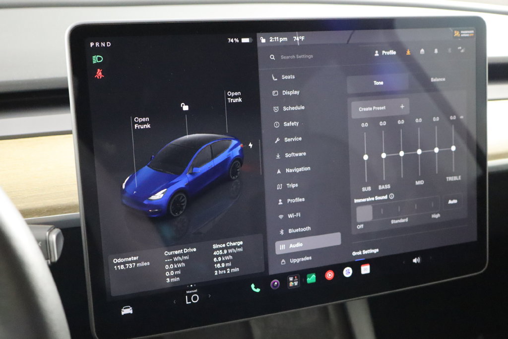 Used 2023 Tesla Model Y Long Range AWD/4WD image 43