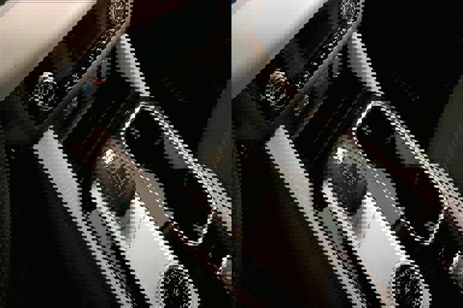 Used 2025 Mitsubishi Outlander SE image 17