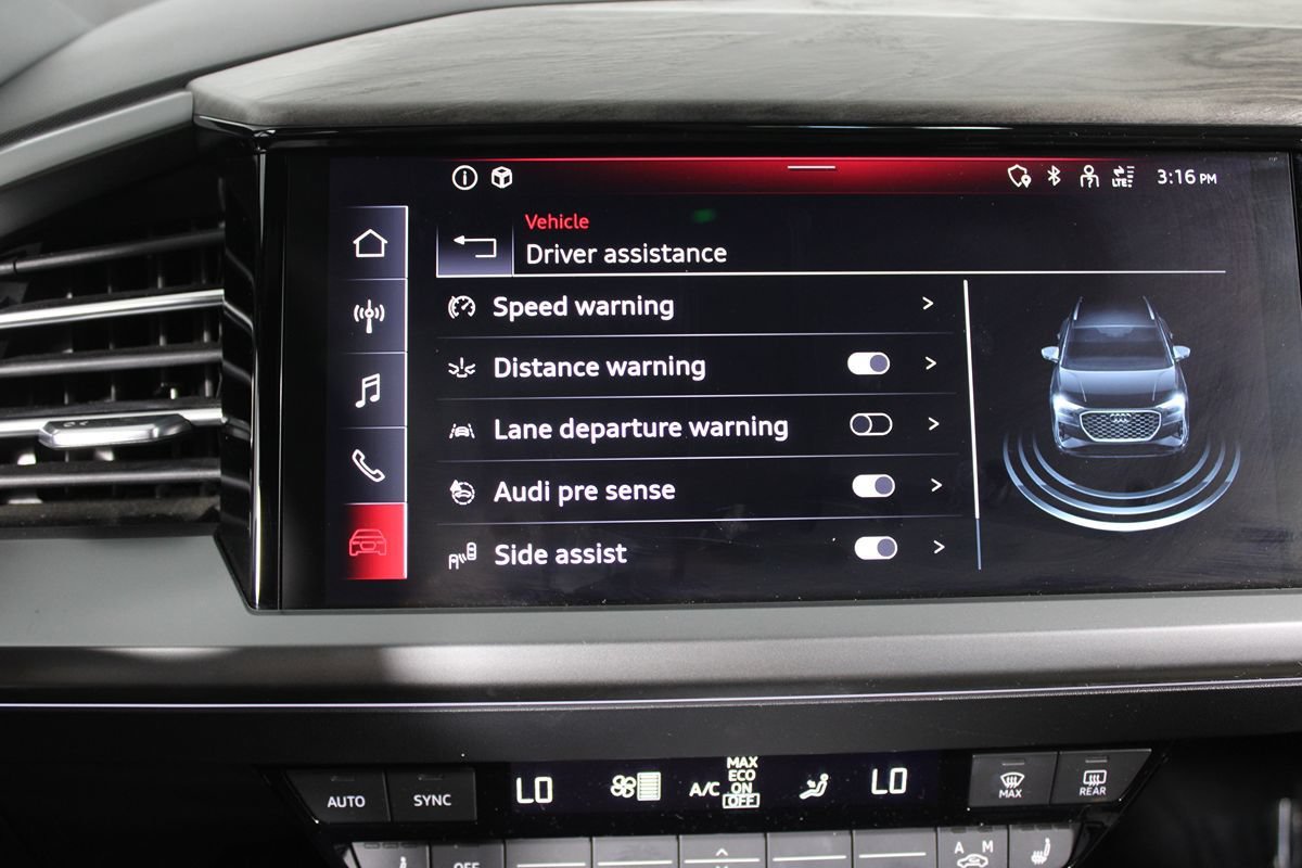 Used 2023 Audi Q4 e-tron Premium w/ Convenience Package RWD image 15