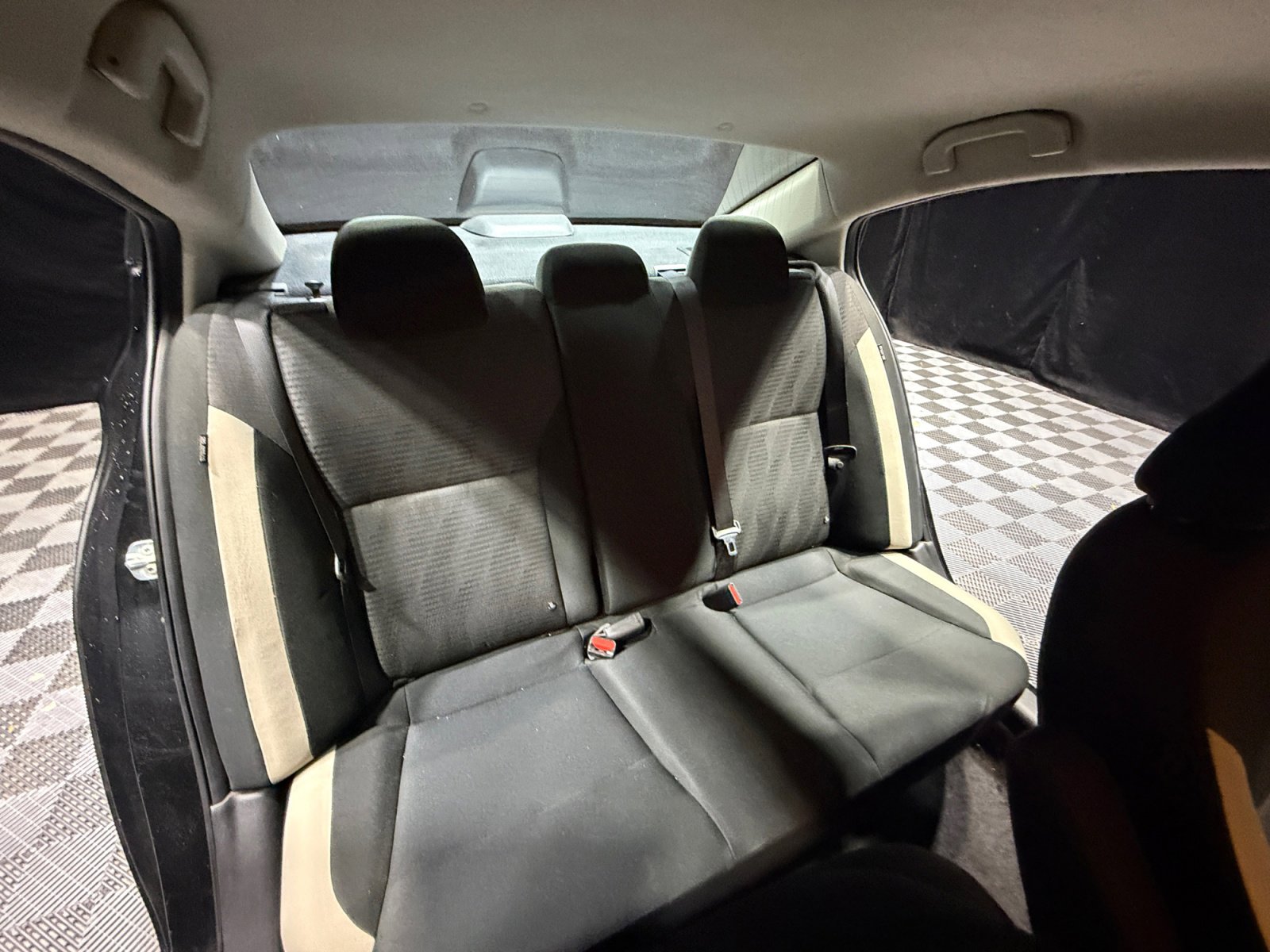 Used 2020 Nissan Versa SV image 18