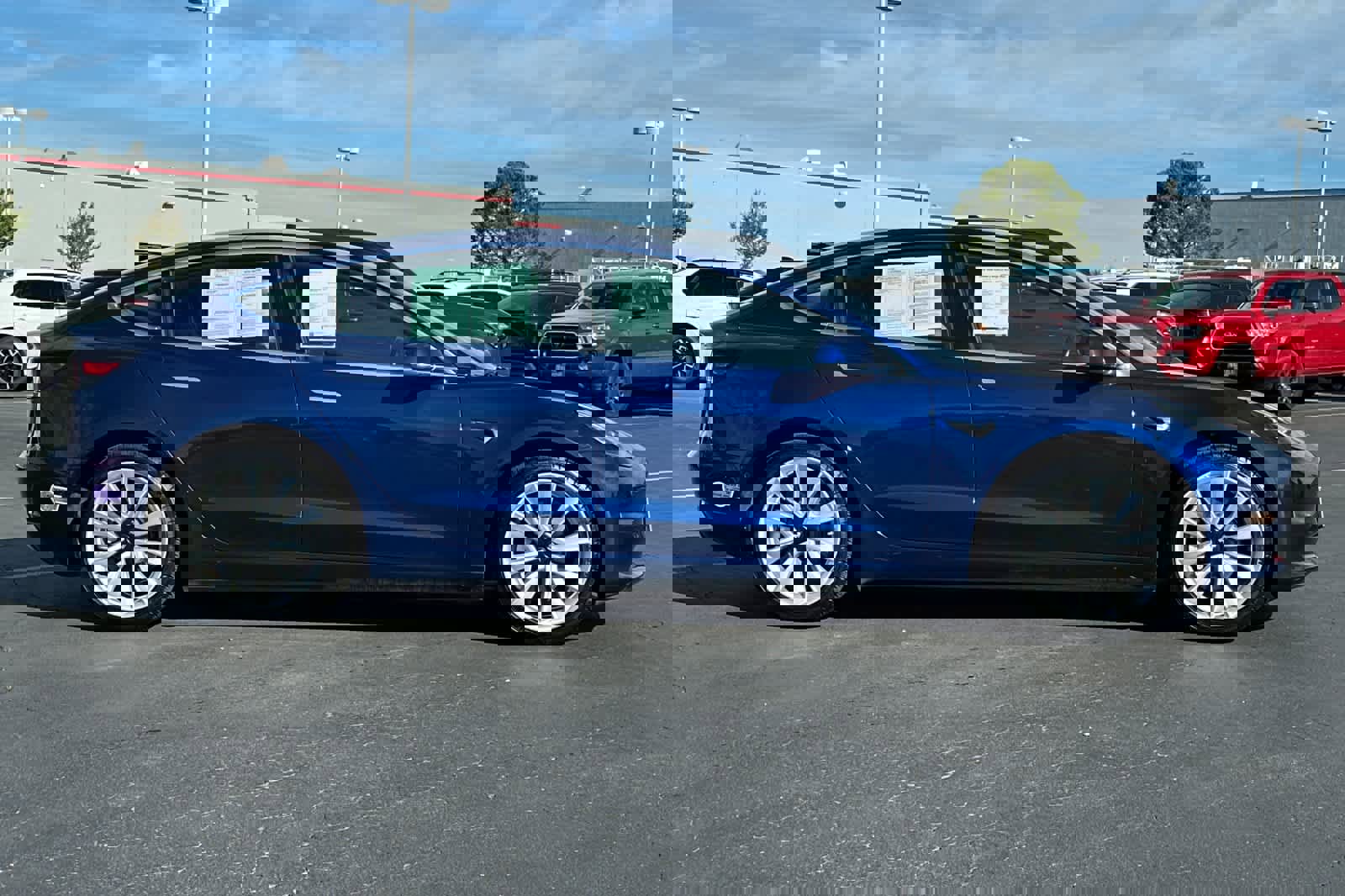 Used 2019 Tesla Model 3 Standard Range Plus image 6