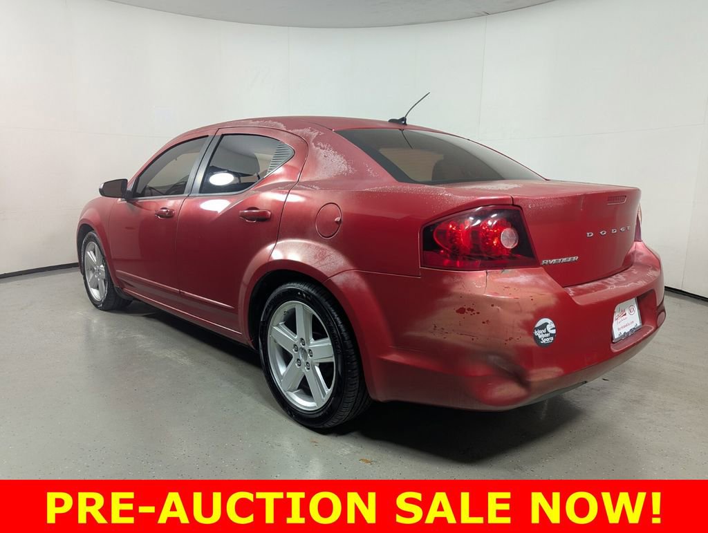 Used 2013 Dodge Avenger SE image 5