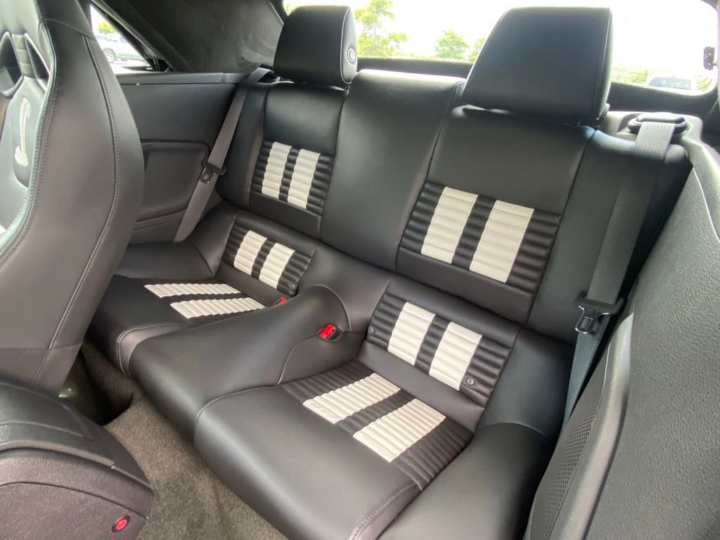 Used 2014 Ford Mustang Shelby GT500 w/ Equipment Group 821A RWD image 21