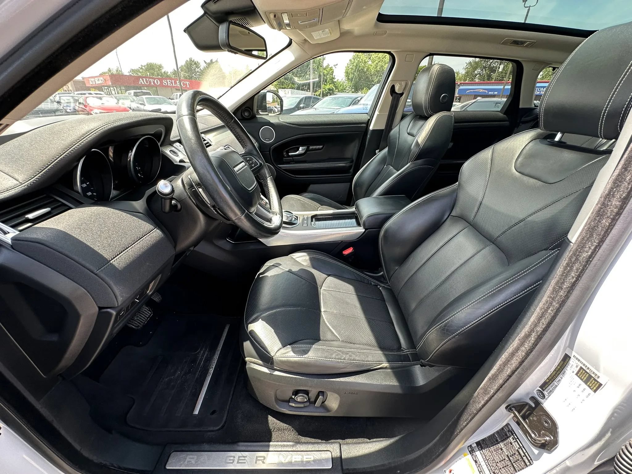 Used 2016 Land Rover Range Rover Evoque HSE AWD/4WD image 9