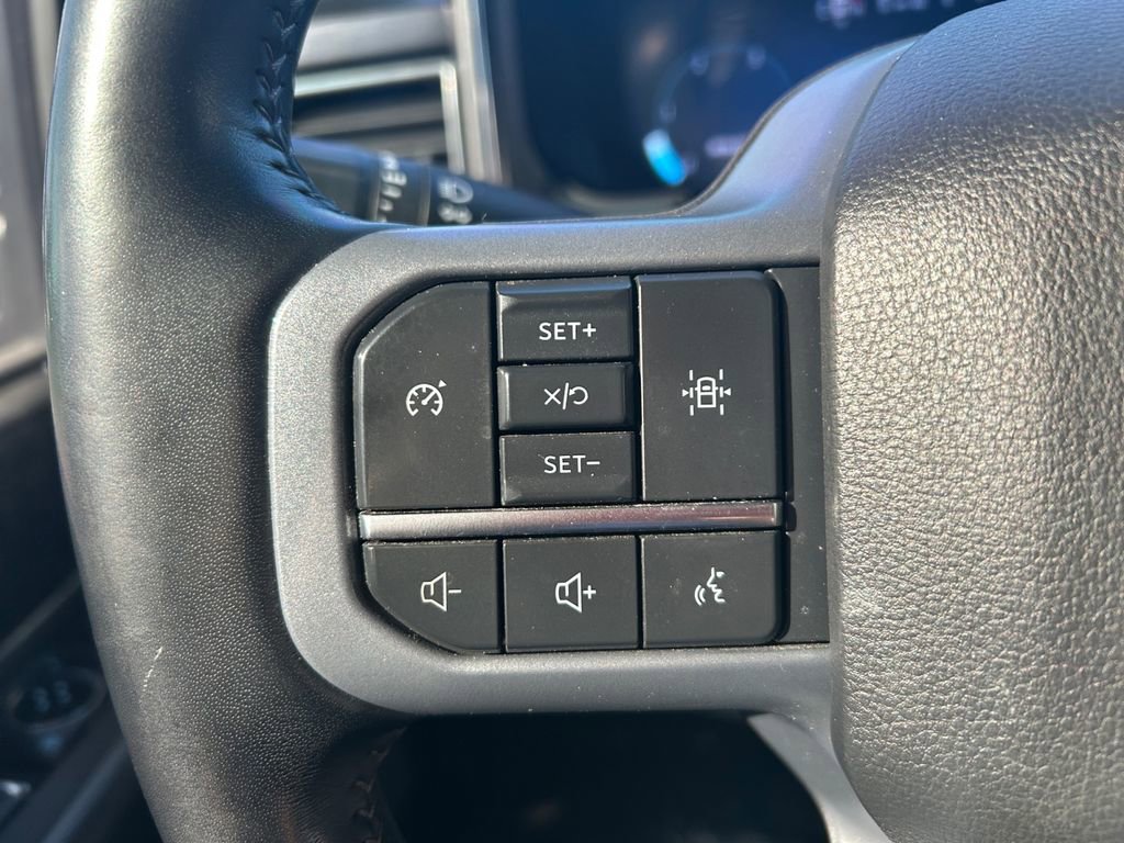 Used 2023 Ford F250 Lariat w/ Sport Appearance Package image 21