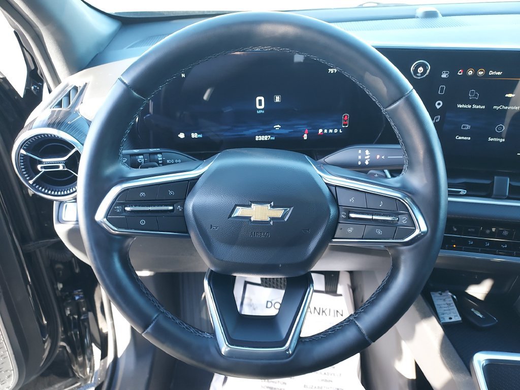 Used 2026 Chevrolet Equinox LT w/ Convenience Package II FWD image 17