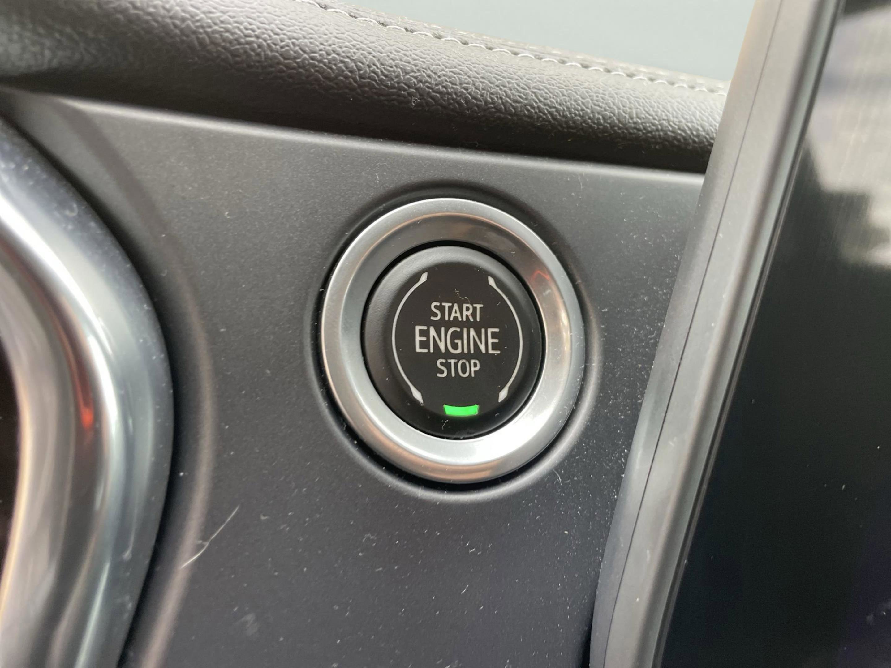 Used 2023 Chevrolet Blazer LT image 28