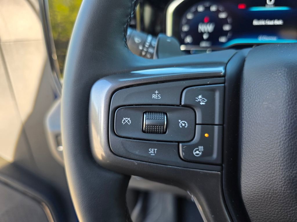 Used 2025 Chevrolet Silverado 1500 ZR2 w/ Technology Package image 21