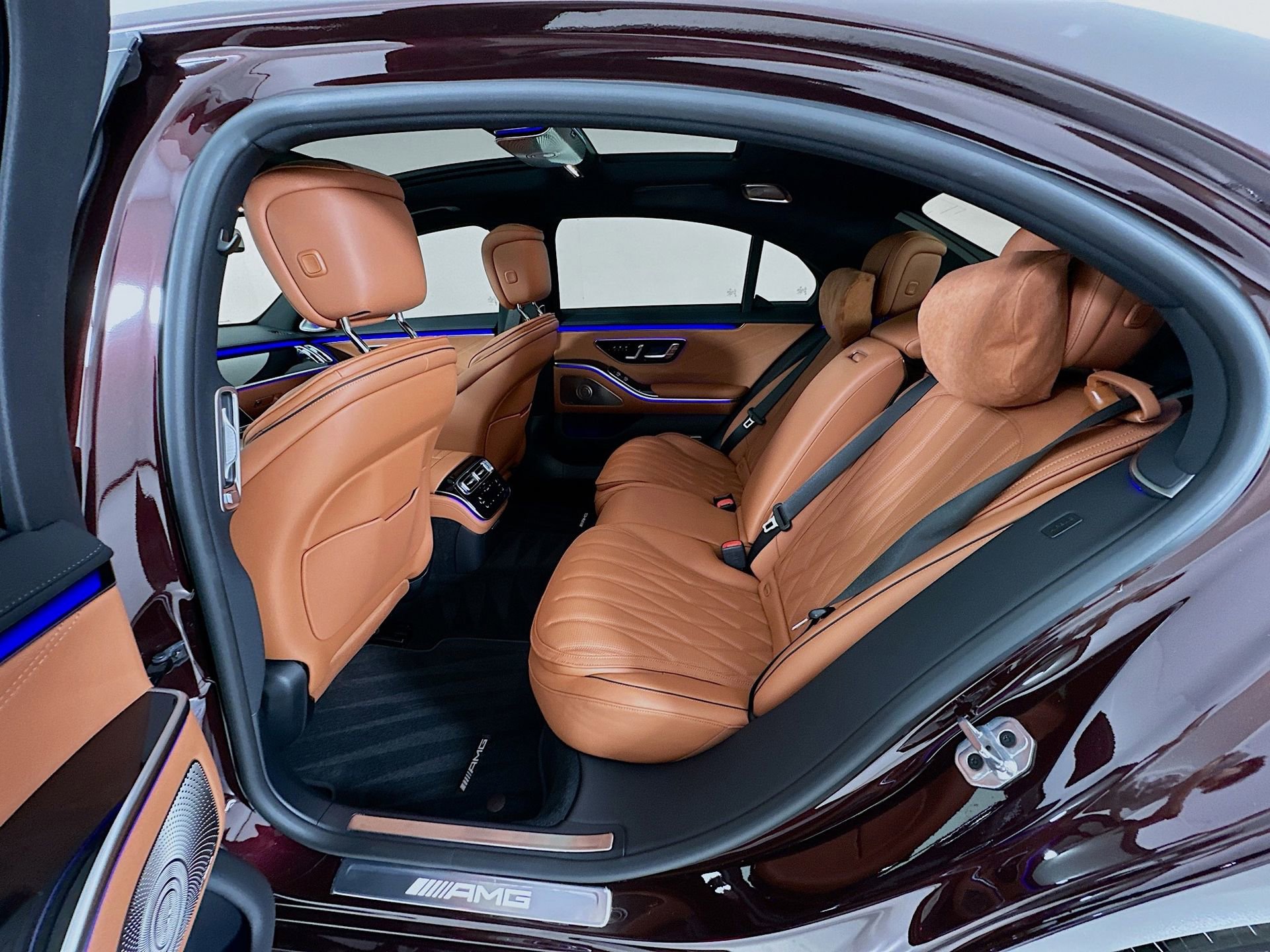 Used 2026 Mercedes-Benz S 63 AMG S image 27