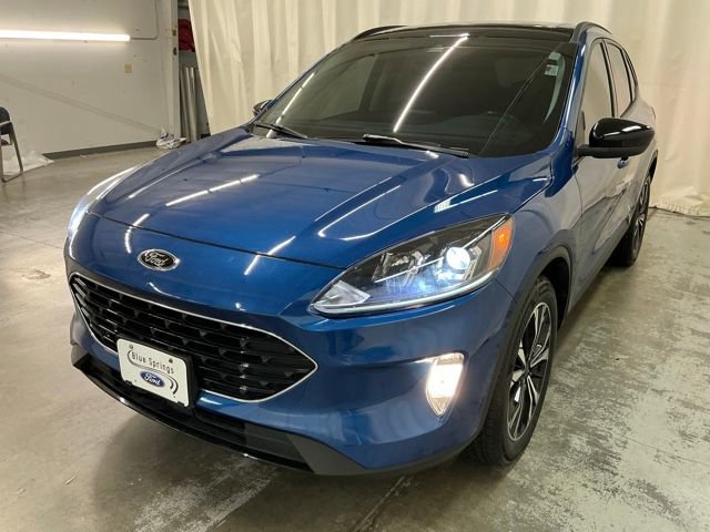 Used 2022 Ford Escape SEL w/ SEL Stealth AWD Package image 8