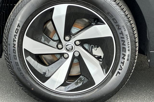 New 2026 Jaguar F-PACE R-Dynamic S AWD/4WD image 24