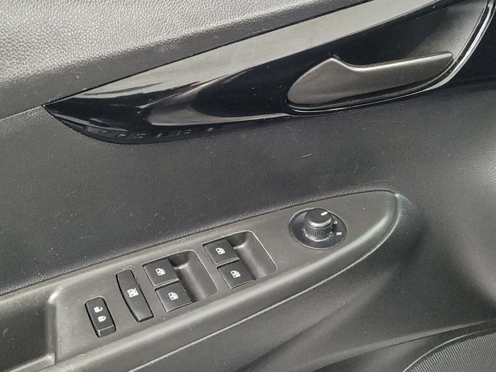 Used 2021 Chevrolet Spark LT FWD image 27
