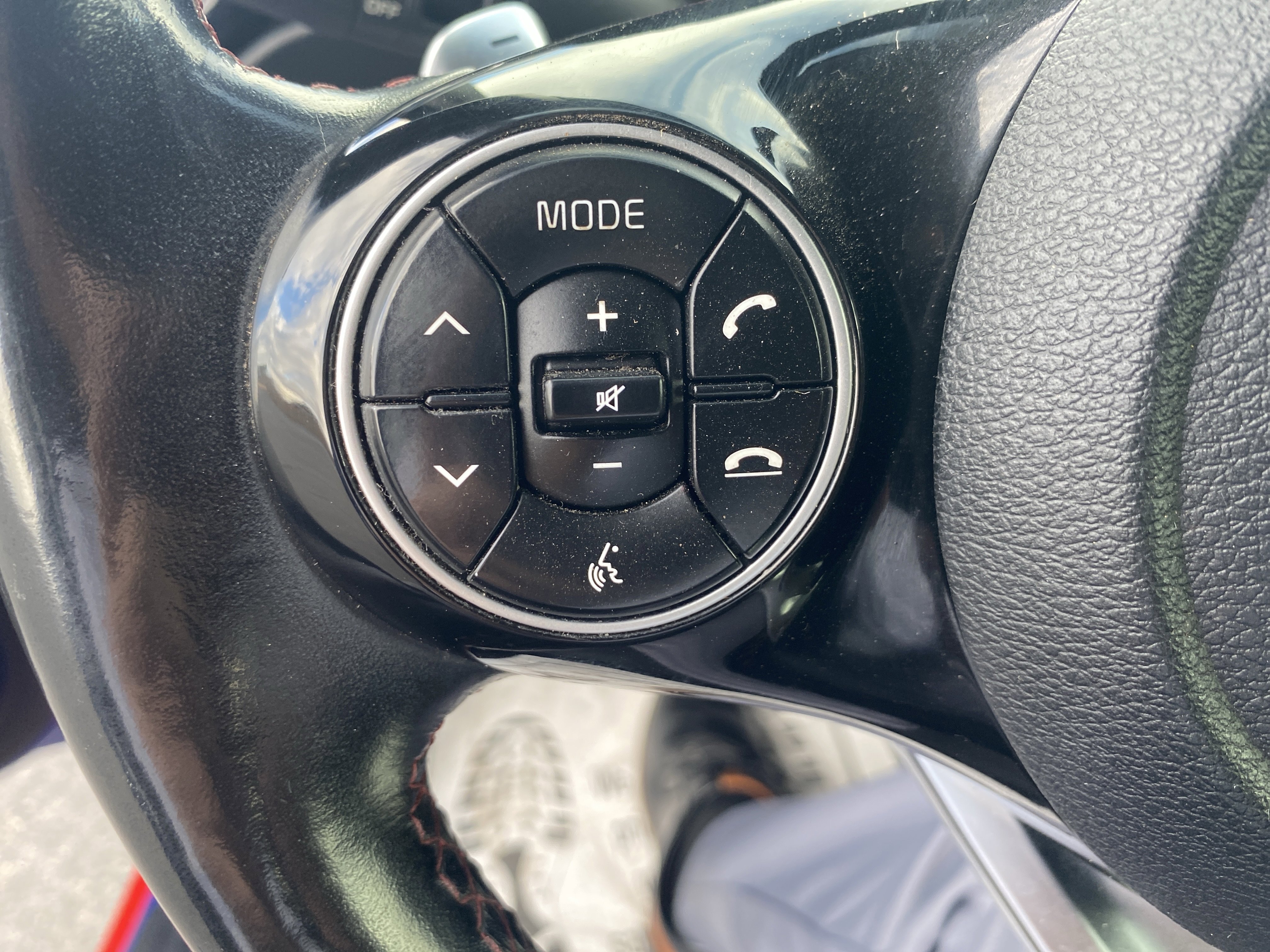 Used 2020 Kia Soul GT-Line Turbo FWD image 11