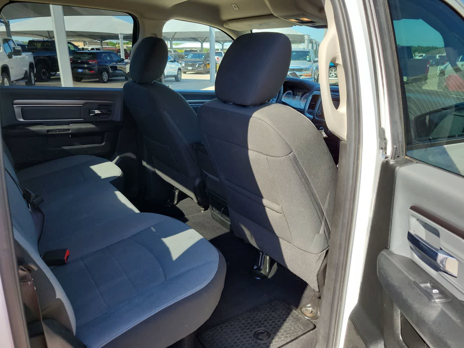 Used 2021 RAM 1500 Classic SLT RWD image 21