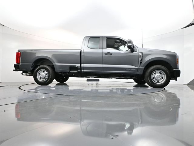 New 2026 Ford F250 XL image 33