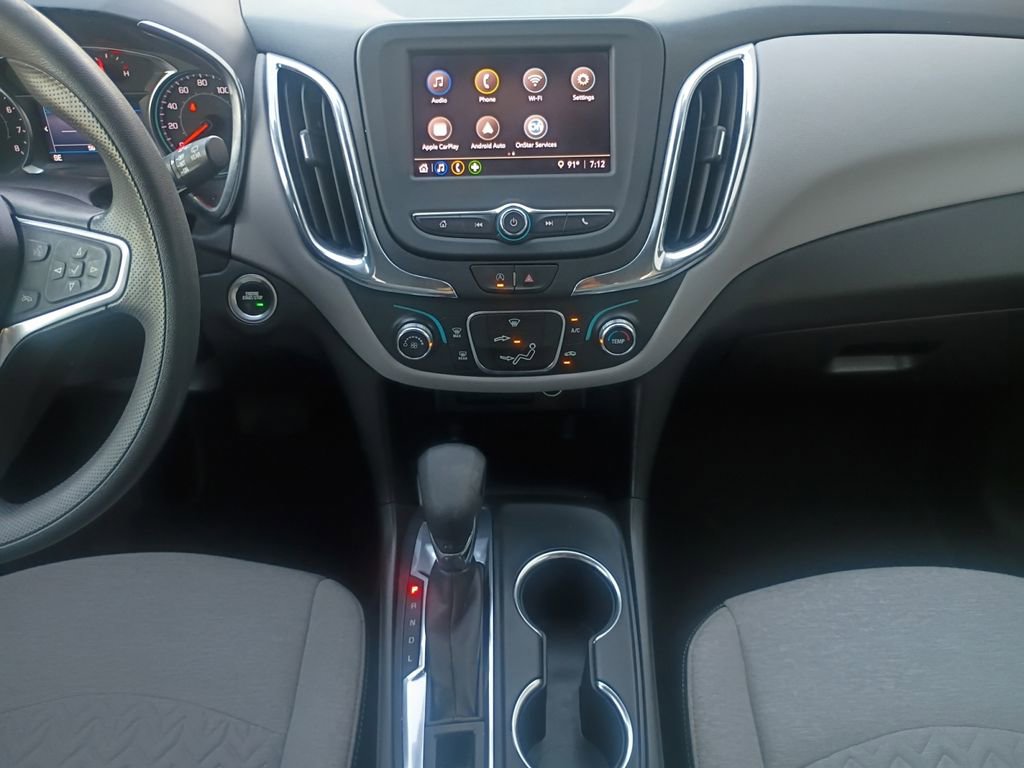 Used 2023 Chevrolet Equinox LS w/ LS Convenience Package image 3