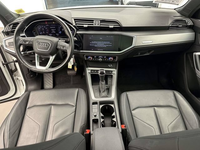 Used 2022 Audi Q3 2.0T Premium AWD/4WD image 15