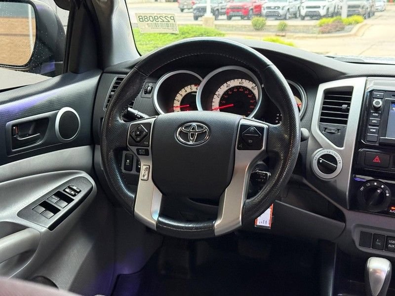 Used 2015 Toyota Tacoma 4x4 Double Cab w/ TRD Off-Road Package image 14