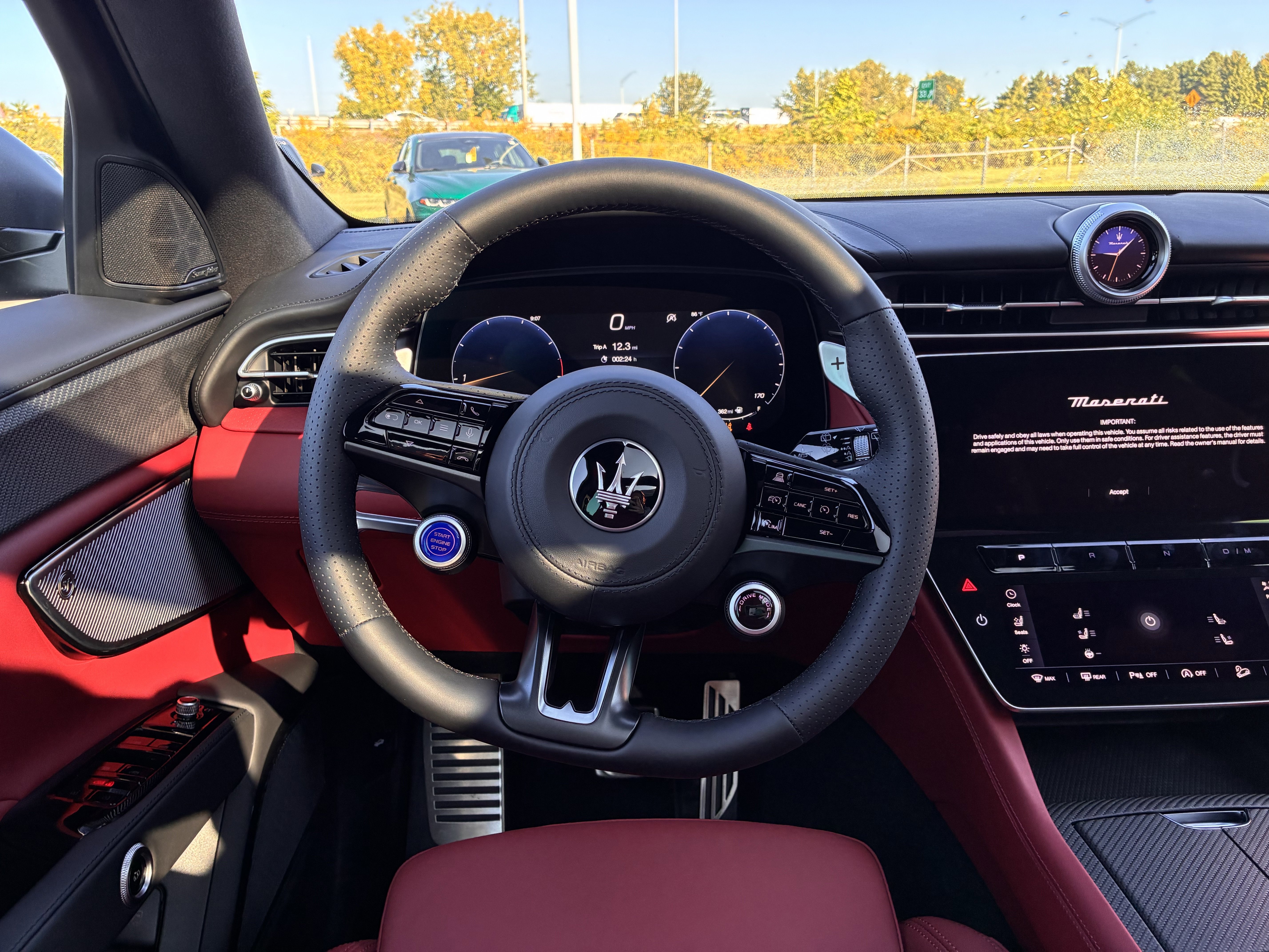 New 2025 Maserati Grecale Modena image 17