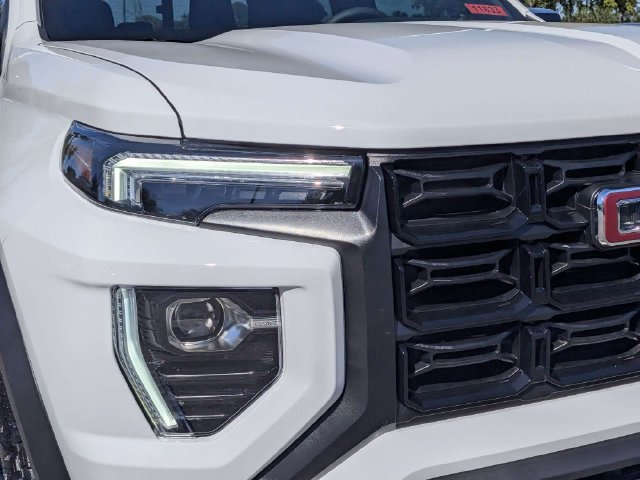 New 2026 GMC Canyon Elevation w/ Convenience Package RWD image 9