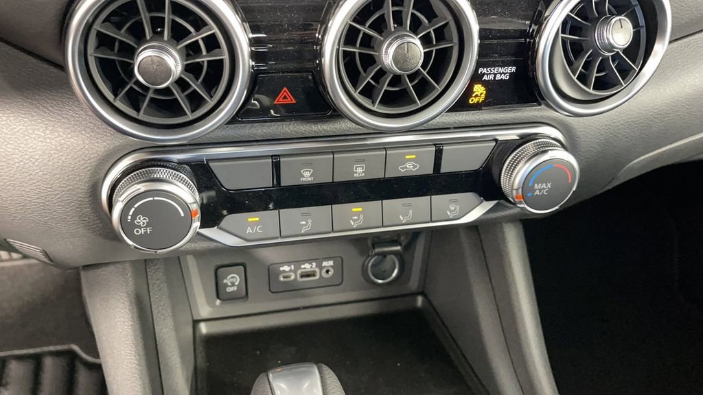 New 2025 Nissan Sentra SV image 20