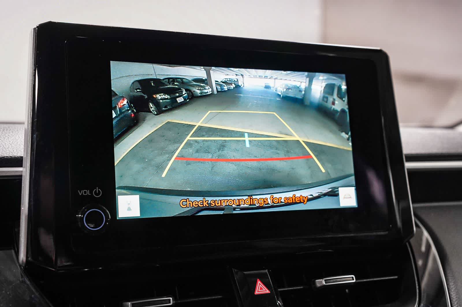 Certified 2025 Toyota Corolla Cross XLE FWD image 25