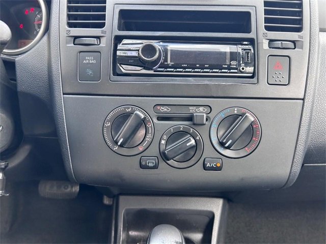 Used 2011 Nissan Versa Sedan image 10