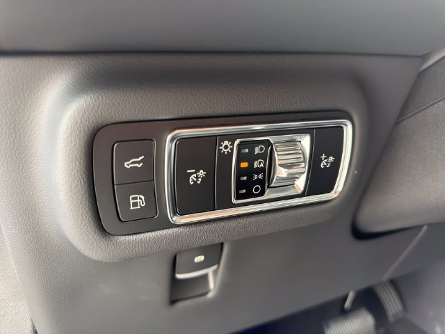 New 2026 Lincoln Nautilus Reserve AWD/4WD image 22