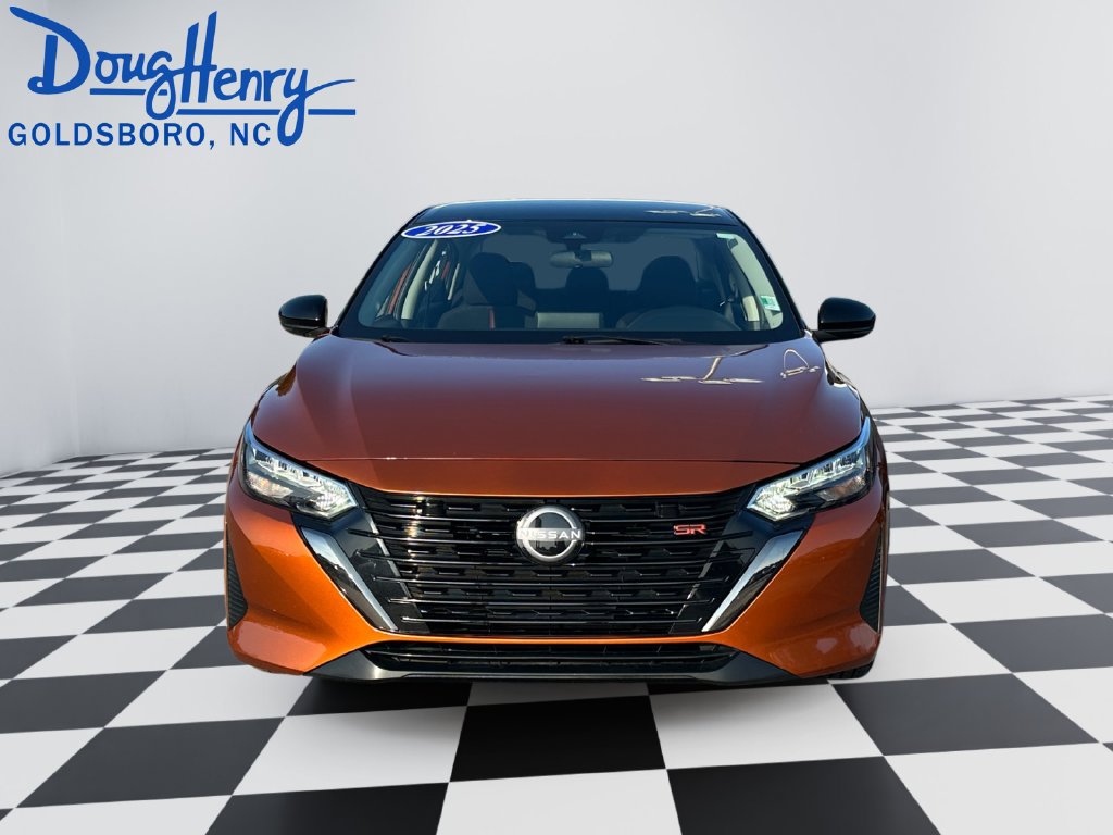 Used 2025 Nissan Sentra SR FWD image 8