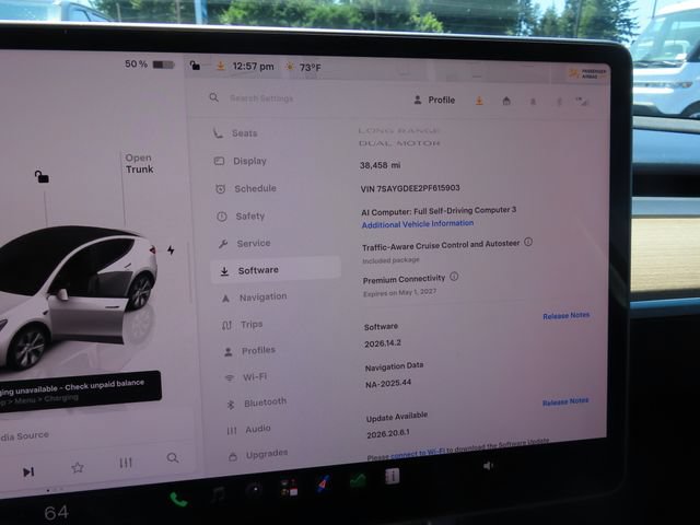 Used 2023 Tesla Model Y Long Range AWD/4WD image 18