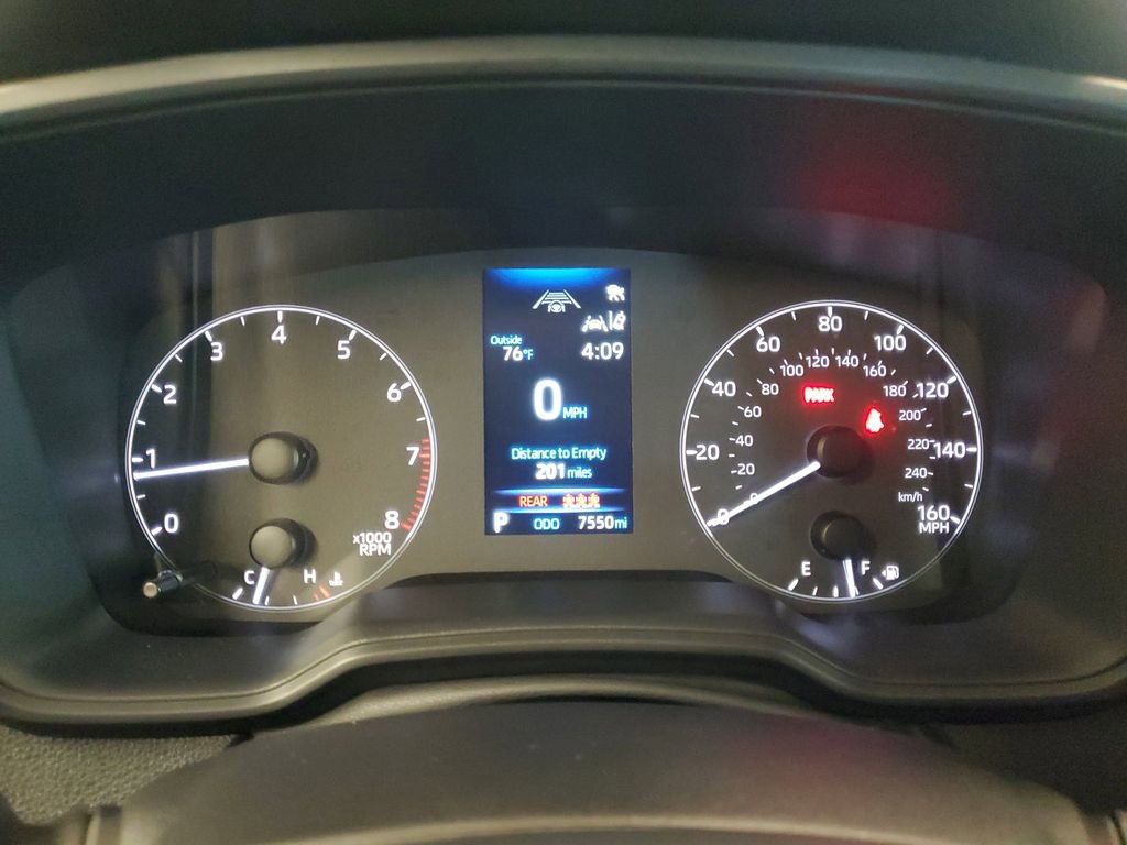 Used 2025 Toyota Corolla LE image 22