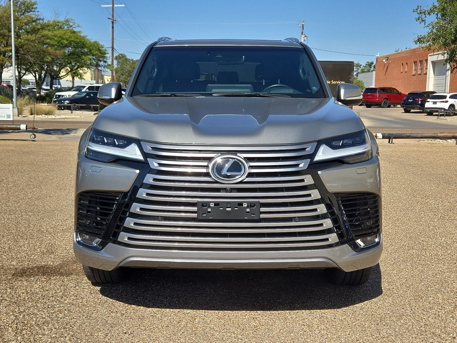 Used 2024 Lexus LX 600 4WD w/ Luxury Package image 10