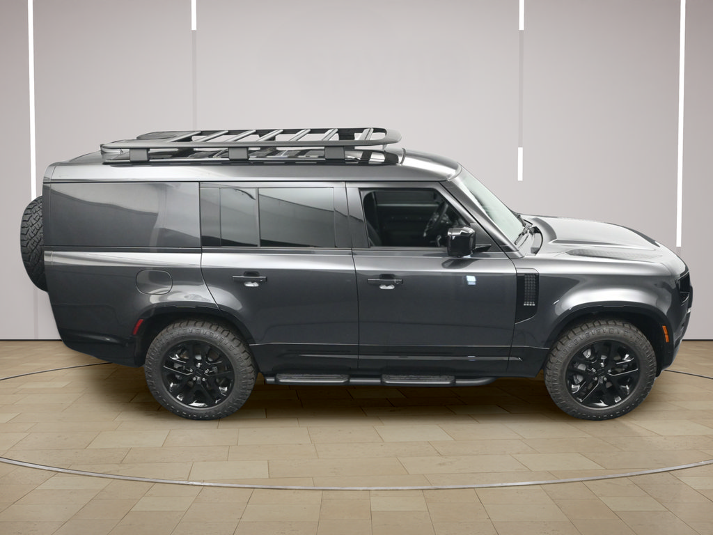 New 2026 Land Rover Defender 130 Outbound AWD/4WD image 34