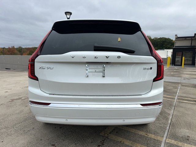 New 2026 Volvo XC90 B6 Plus w/ Protection Package Premier image 6