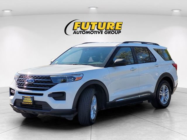 Used 2020 Ford Explorer XLT image 3