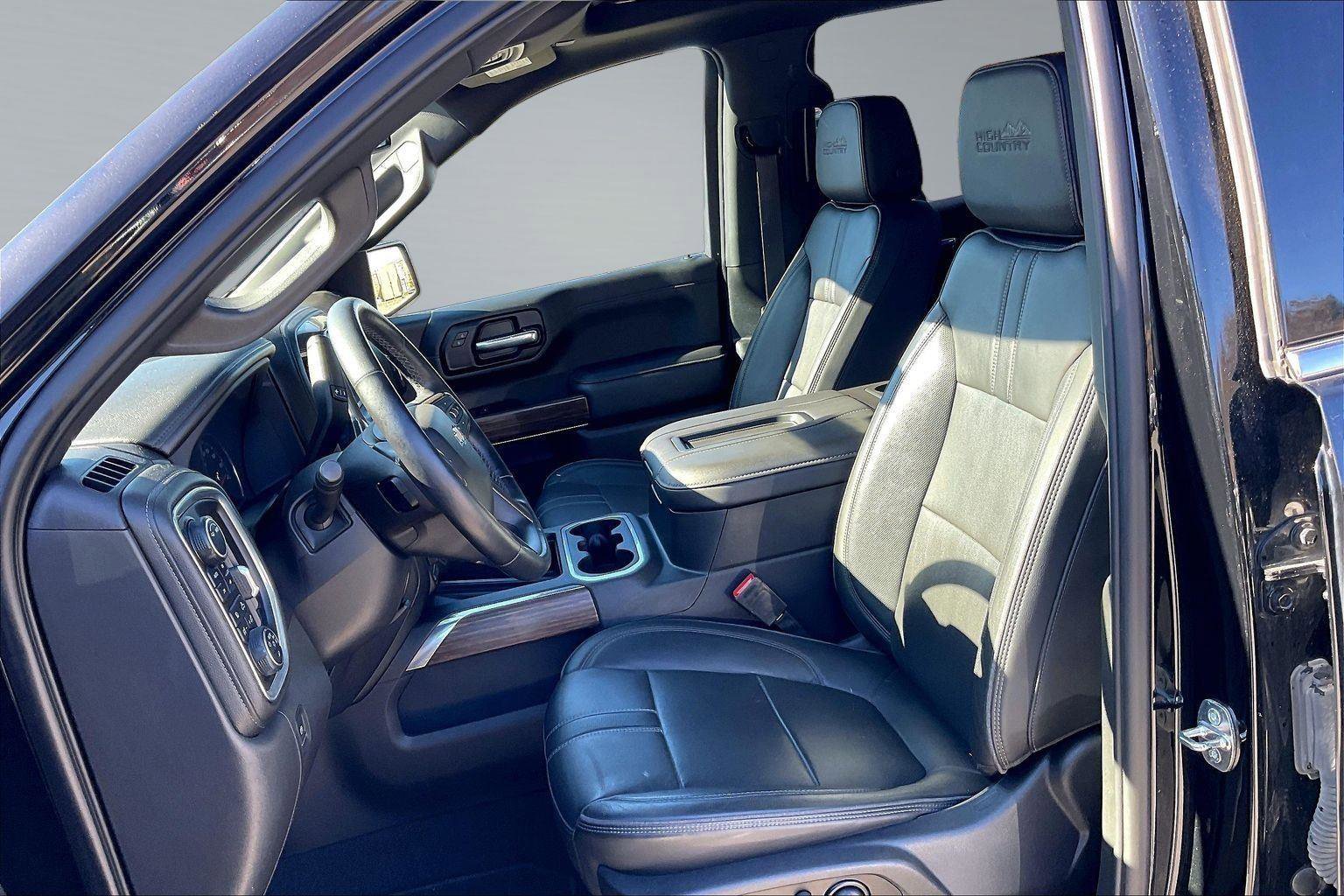 Used 2022 Chevrolet Silverado 1500 High Country image 26